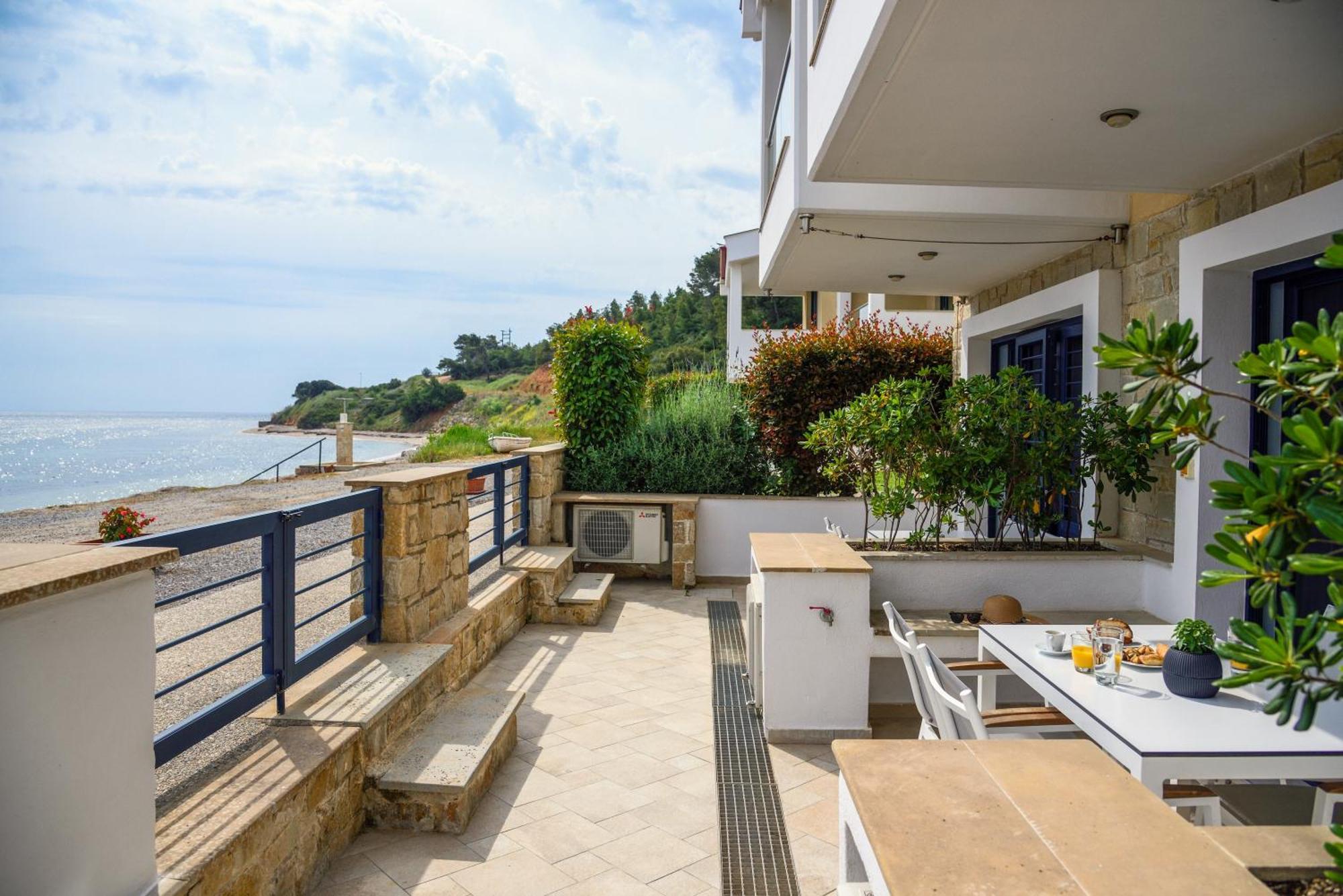 Elpiniki Luxury Apartments Νέα Ποτίδαια Εξωτερικό φωτογραφία